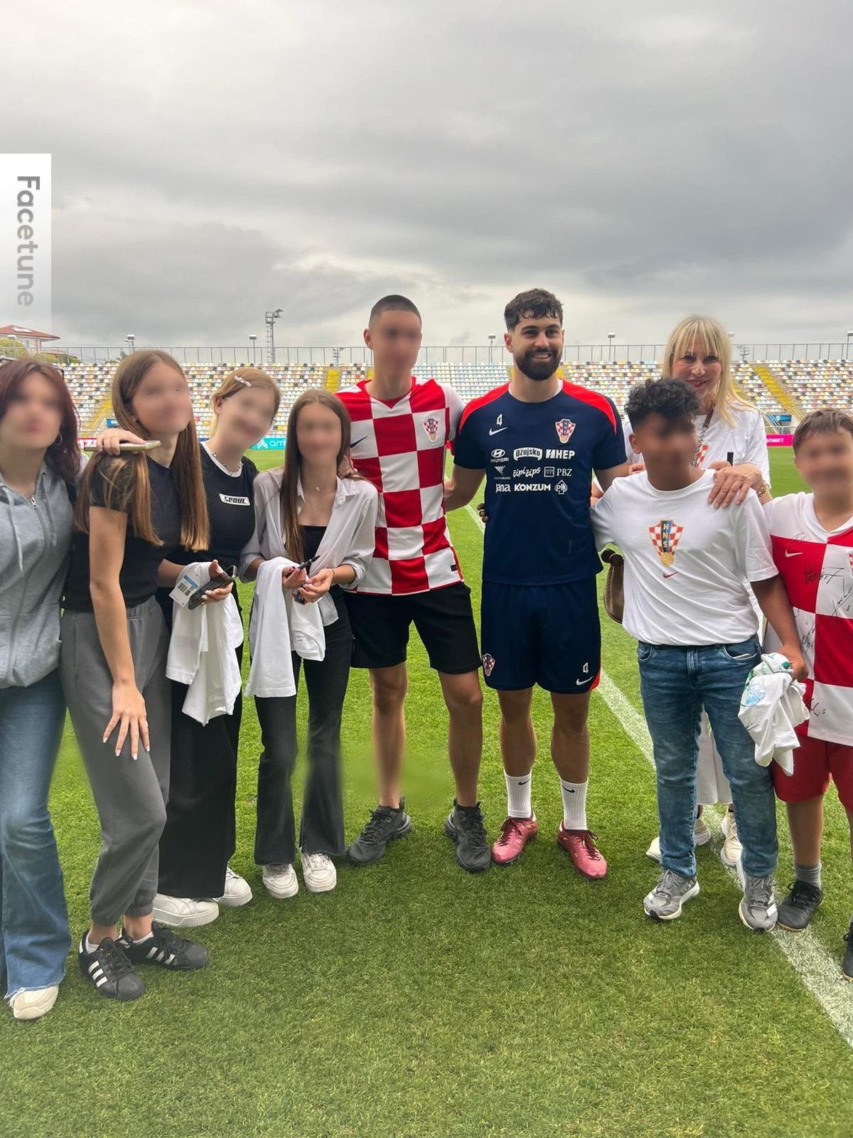Naše mlade odbojkašice, koje su na nedavno održanom Sportskom susretu mladih osvojile prvo mjesto, protekla tri dana provele su u Rijeci gdje su imale priliku upoznati se i družiti se […]